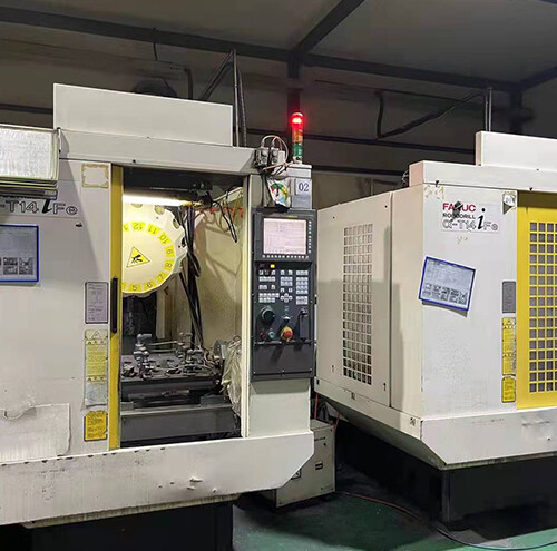 Fanuc α-T14ife, Japan