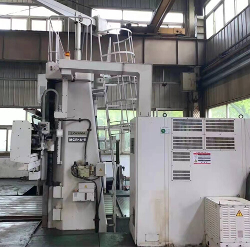 Japan Okuma 3+2 Gantry Machining Center